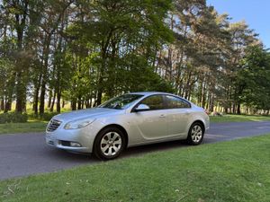 Opel Insignia 2013 Diesel Saloon - Image 3