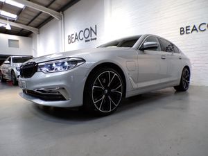 *10,000 MILES*BMW 530E*LUXURY PRO EDITION*AMAZING - Image 4