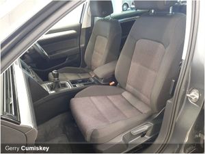Volkswagen Passat 2.0 TDI 150HP Comfortline - Image 4
