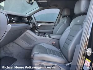 Volkswagen Touareg Commercial R-line 3.0 TDI 4mat - Image 4