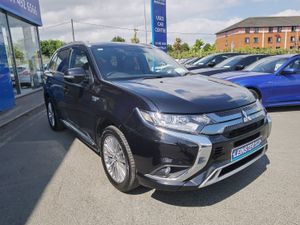 MITSUBISHI OUTLANDER 2.4 DYNAMIC AUTOMATIC PHEV - Image 3
