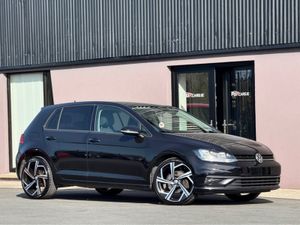 Volkswagen Golf 2018 Volkswagen Golf Trendline - Image 2