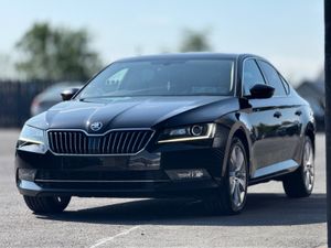 Skoda Superb 2.0 TDI SEL EXECUTIVE 1 150PS 5DR - Image 4