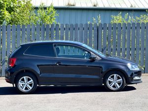 Volkswagen Polo 2016 Volkswagen Polo REDUCED TO SE - Image 4