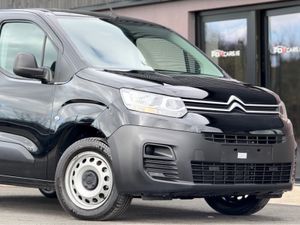 Citroen Berlingo 1000 EN-PRISE ED €22500 Plus Vat - Image 3