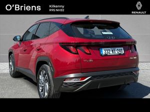 Hyundai Tucson Exucutive 1.6 DSL 5DR  1 Owner - T - Image 4