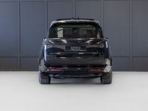 242 Range Rover P460e - Image 4