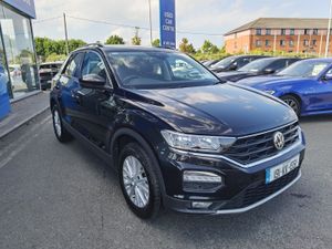 VOLKSWAGEN T-ROC 1.6TDI DESIGN 150BHP - Image 3