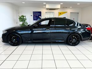 2018 BMW 523d G30 MSPORT SUNROOF/LEATHER/360 CAM - Image 4