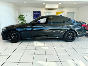 192 BMW 530E G30 MSPORT 56,000KMS/HEADSUP/360CAM - Image 4