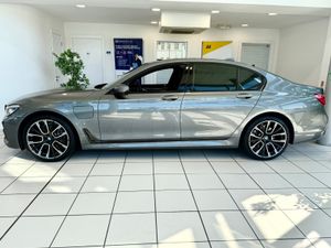 162 BMW 740E G11 MSPORT HUGE SPEC/FULLY LOADED - Image 3