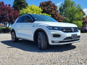 2022 Volkswagen T-Roc TDI R-Line - Image 3