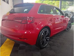Audi A3 1.4 TSI Petrol Automatic/alloys/46klm - Image 4