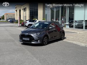 Toyota Yaris 1.5 HYBRID L/SPORT - Image 2