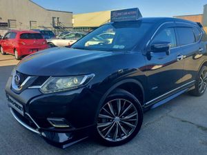 2015 Nissan X-Trail Hybrid/Automatic (Infinity) - Image 2