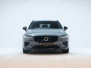 Volvo V60 Recharge T6 Plus - Image 2