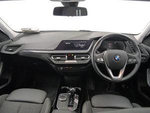 BMW 1 Series 116d Sport - Image 4