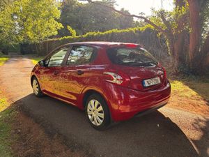 141 Peugeot 208 1.4L, NCT until September 2025! - Image 2