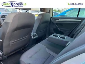 Volkswagen Golf 1.2 TSI Automatic  Reversing Came - Image 4