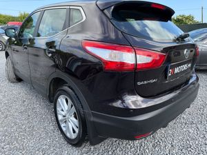 🔵 Nissan Qashqai 1.5 dCi SMART VISION 5DR - Image 4