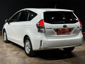 Toyota Prius 1.8 Hybrid Automatic - Alpha S Editi - Image 4