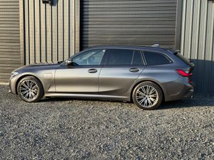 211 Bmw 330E M-Sport Touring - Image 3