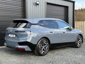 231 Bmw IX XD50 LONG RANGE 111.5KW - Image 3
