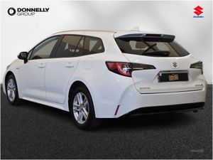 Suzuki Swace 1.8 Hybrid Sz-t 5dr CVT - Image 2