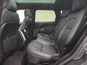 Land Rover Range Rover Sport 3.0 D300 HSE Dynamic - Image 4