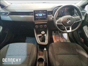 Renault Clio Iconic TCe 100  67 Per Week - Image 3
