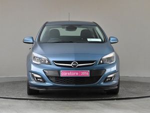 Opel Astra 1.4 6spd 140BHP Turbo 4DR - Image 2