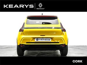 Renault 5 Iconic 52kwh150hp - Image 3