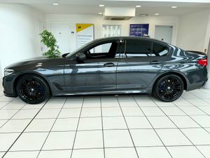182 BMW 523d G30 MSPORT HARMON K/HEADSUP DISPLAY - Image 3