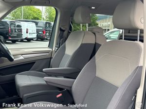Volkswagen Multivan T7 Life Plug-in Hybrid 240BHP - Image 4