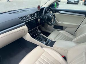 Skoda Superb 2.0 TDI 150bhp DSG SEL - Image 3