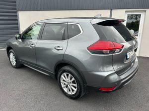 181 Nissan X-Trail 1.6 DSL SV - 7 Seater - Image 3