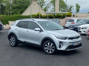 221 KIA STONIC K2 1.0 PETROL - Image 2