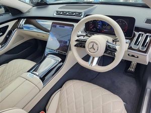 Mercedes-Benz S-Class S350d AMG Line 4matic Auto - Image 3