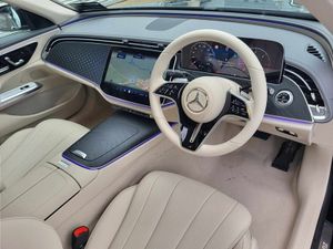 Mercedes-Benz E-Class E220d Exclusive Auto - Image 2