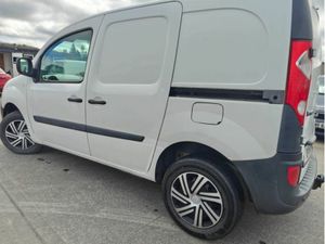 Renault Kangoo CVRT/ SERVICED/READY TO GO ! - Image 2