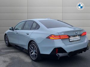 BMW i5 Edrive40 M Sport Saloon - Image 3