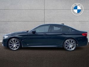 BMW 5 Series 530e M Sport Iperformance Saloon - Image 4