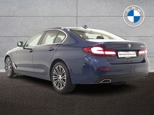BMW 5 Series 520d SE Saloon - Image 3