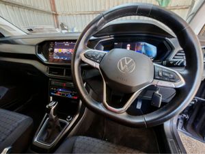 VOLKSWAGEN T-CROSS LIFE 1.0 TSI D7F 110HP - Image 4