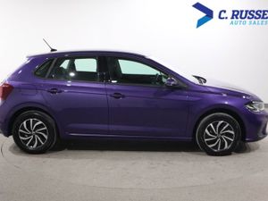 Volkswagen Polo Hatchback - Image 4