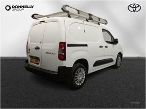 Toyota Proace 1.5d 100 Icon Van  6 Speed - Image 4