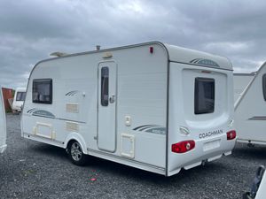 2010 Coachman Amara 2/3 Berth Caravan - Image 4