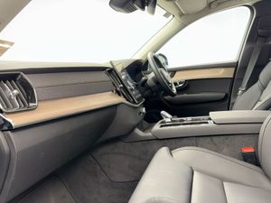 Volvo XC90 T8 Plus Bright  new Model   210 P/W 3y - Image 4