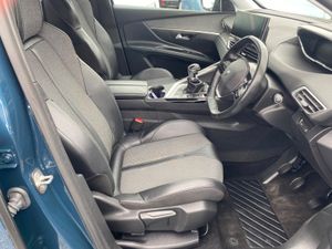 2022 PEUGEOT 5008 1.5HDI ALLURE PREMIUM 7 SEATER - Image 2