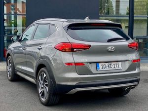 Executive Plus with bigger screen and wheels - Image 3
